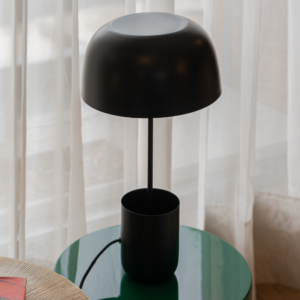 Lampara Desk Negro Mate